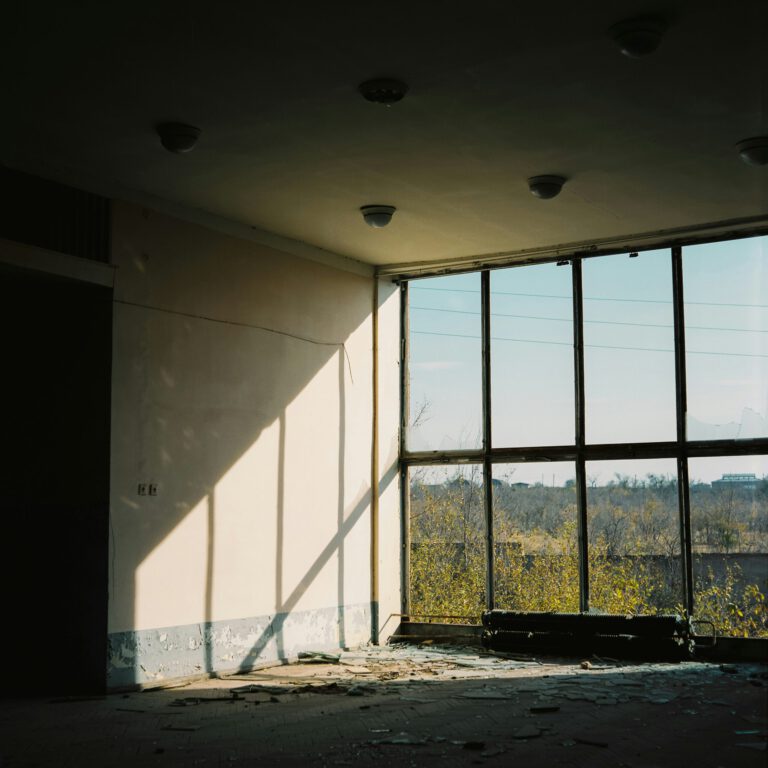 Read more about the article How to Budget for a Major Home Renovation