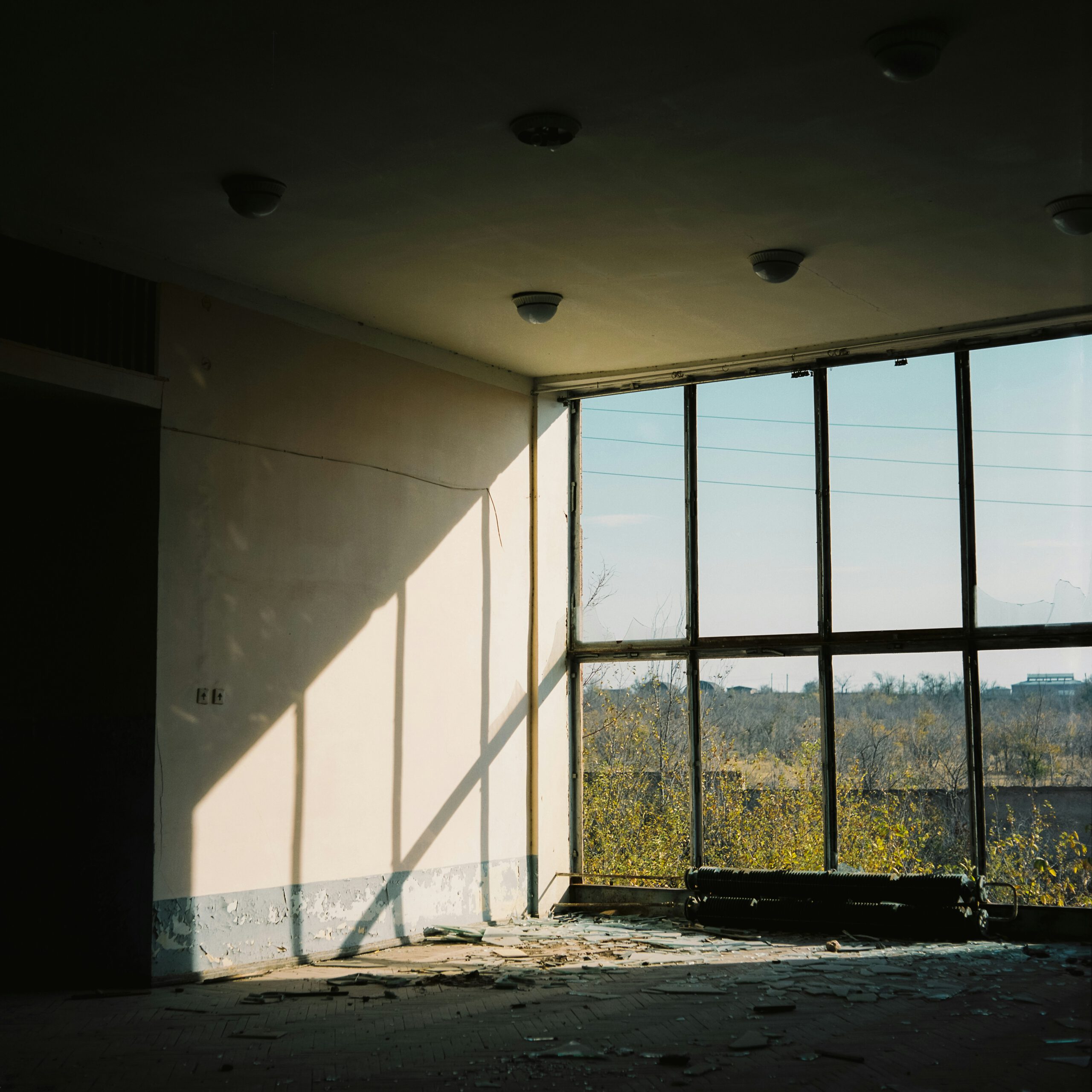 Read more about the article How to Budget for a Major Home Renovation